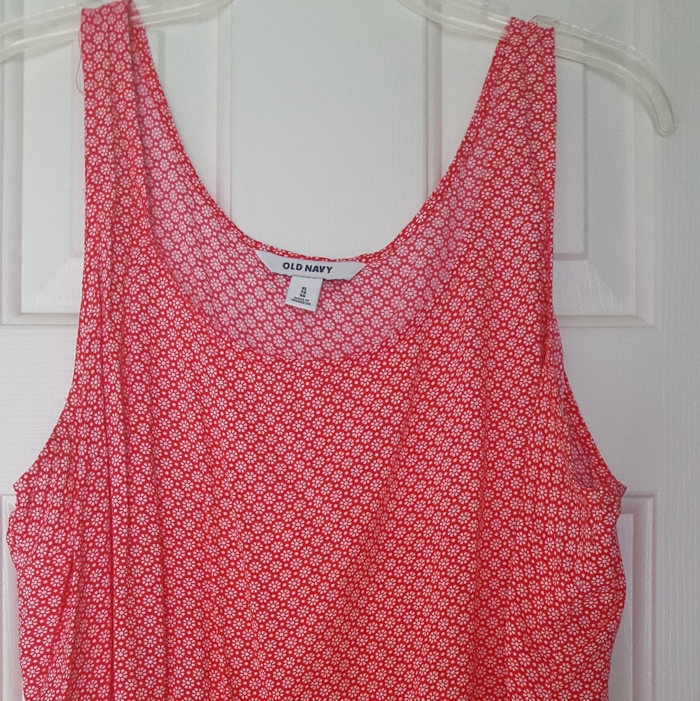 Old Navy sleeveless top